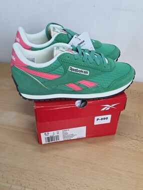 Reebok Classic Az Women's Green & Pink Sneaker Women 6.5